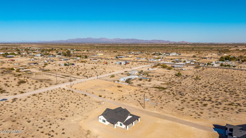 48 Sunland