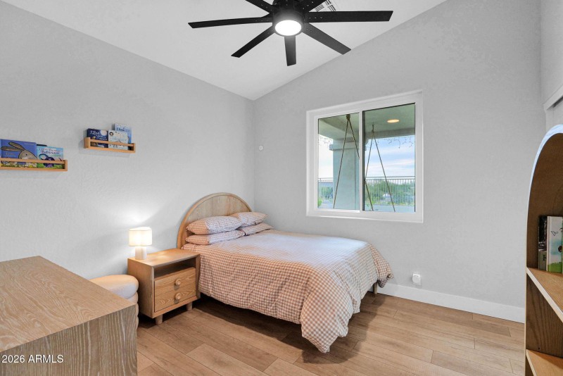 Guest bedroom