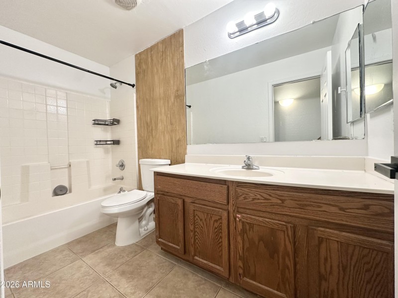 TUB/SHOWER COMBO
