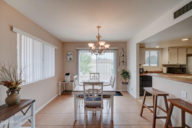 25845 S Howard-7