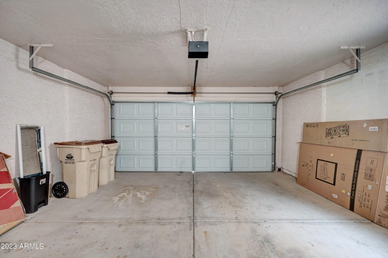 25845 S Howard-13