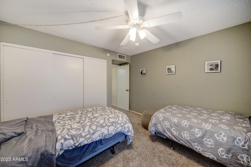 25845 S Howard-15