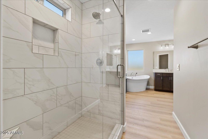 17-Bathroom 2