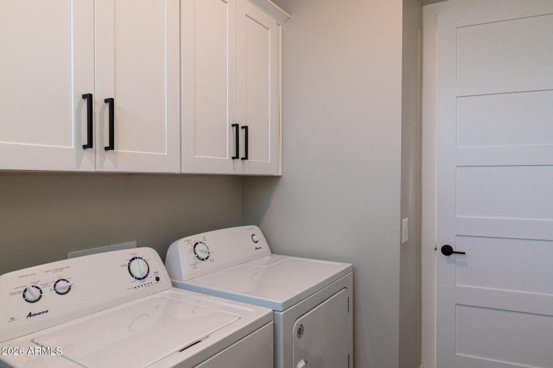 3732n68thst-109