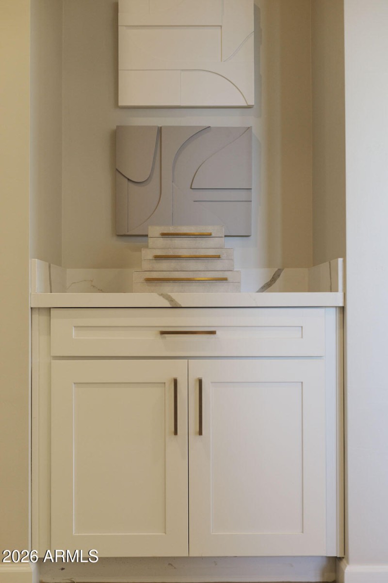 08-niche 2