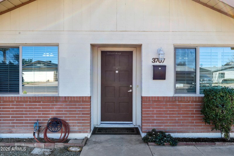 3707 W Caron St-4