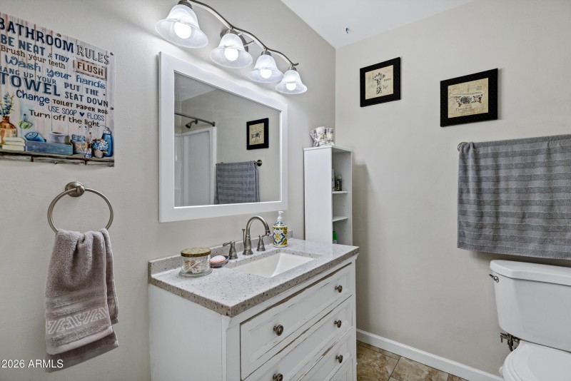 3707 W Caron St-16