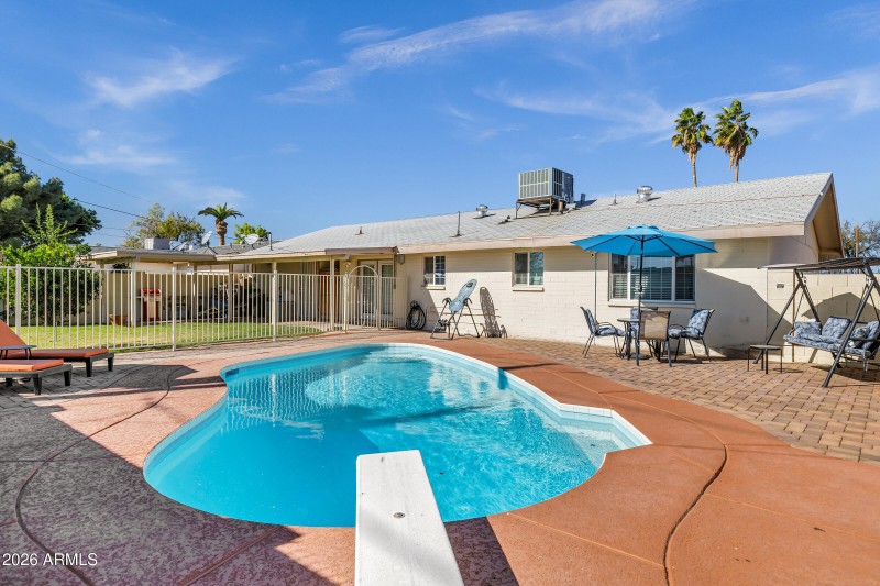 3707 W Caron St-23