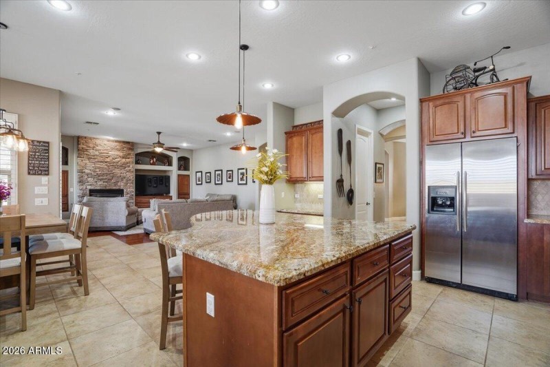 26-3370 E Cherrywood Pl_RedHogMedia