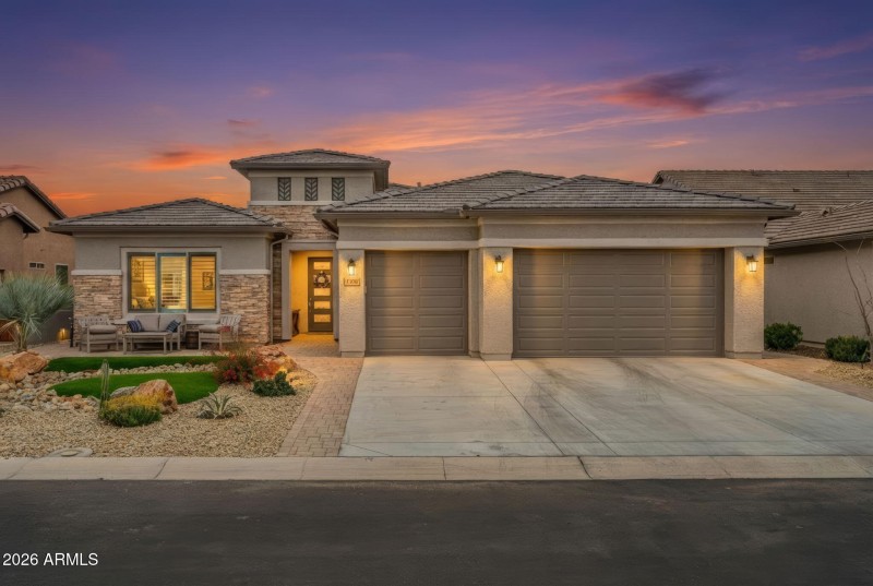 2-web-or-mls-twilight_15357160_177035833