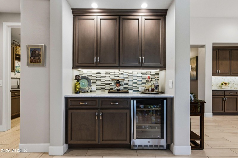 31-web-or-mls-4387 W Ruby Drive-29