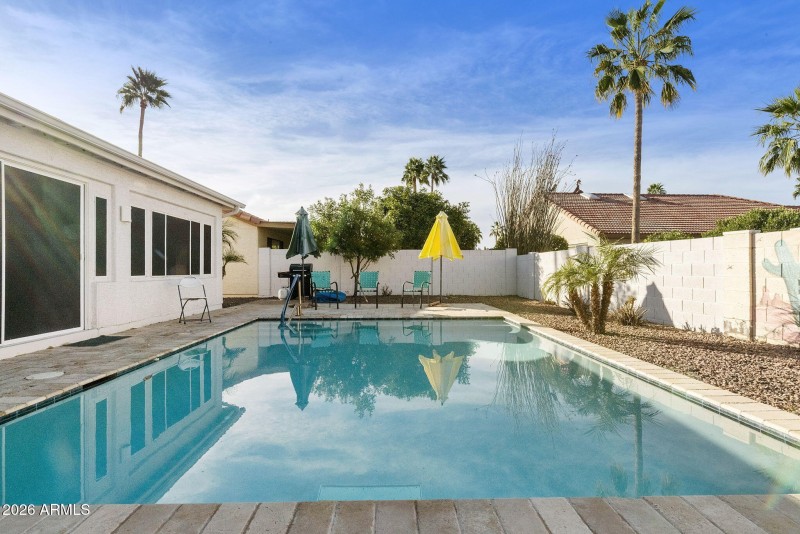 Private pool