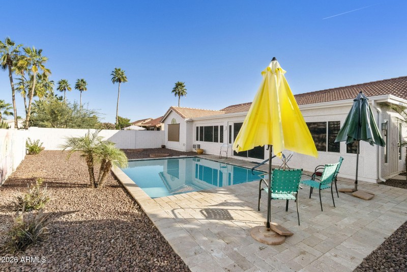 Private pool