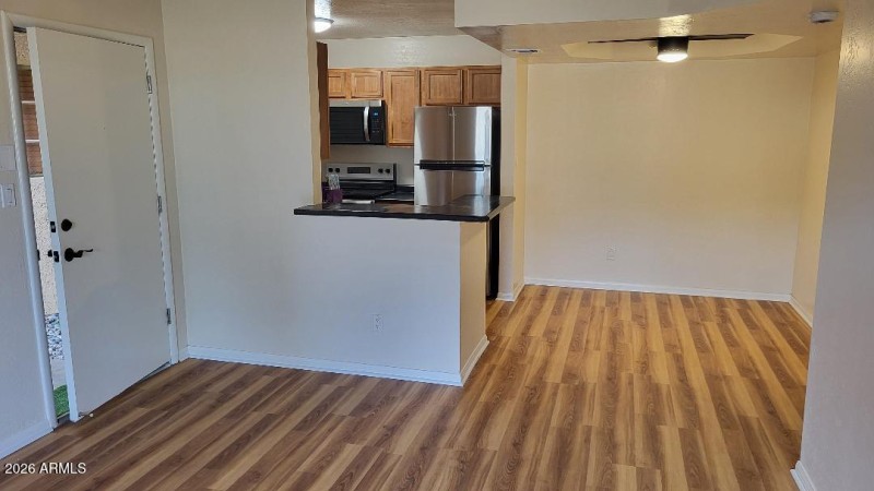 Kitchen, Lvg Rm