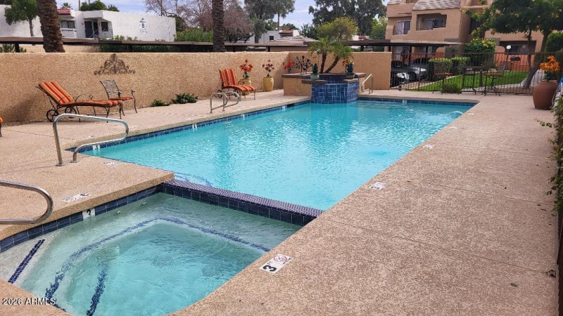 Pool 1
