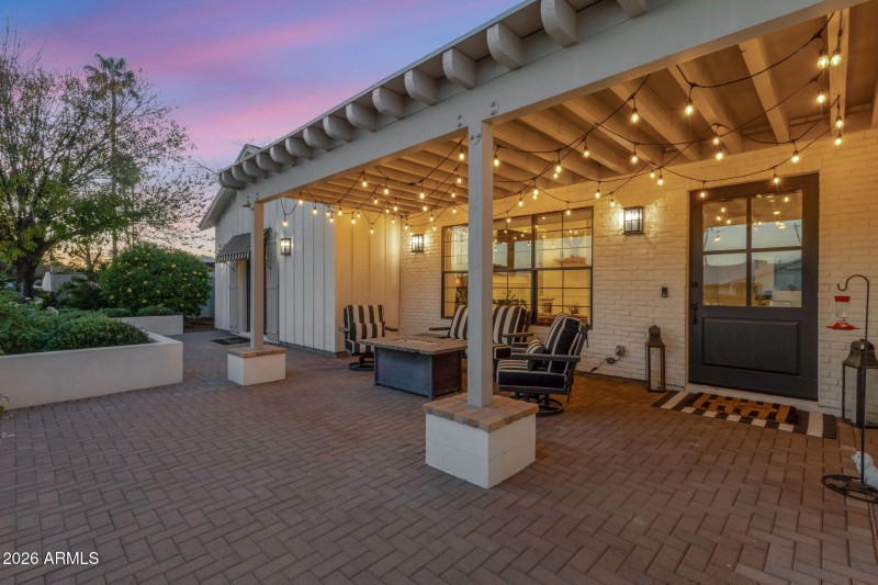 11-web-or-mls-6736-e-monterosa-st