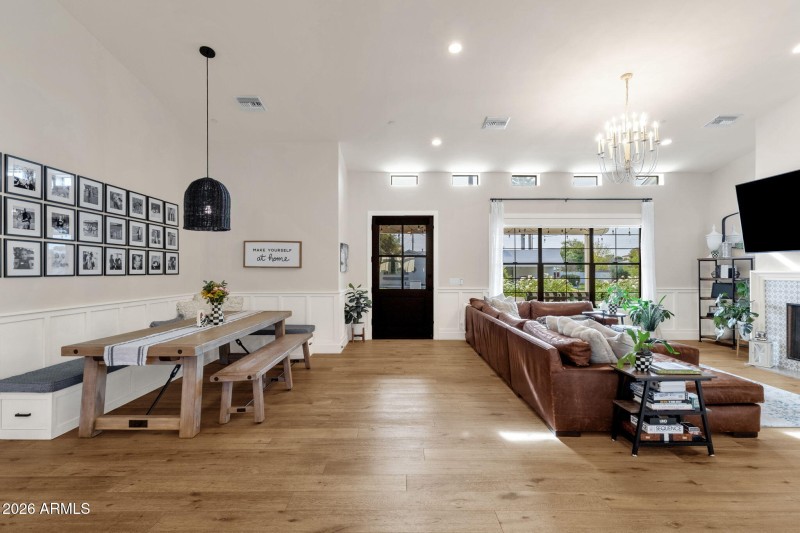 Dining/Family Room