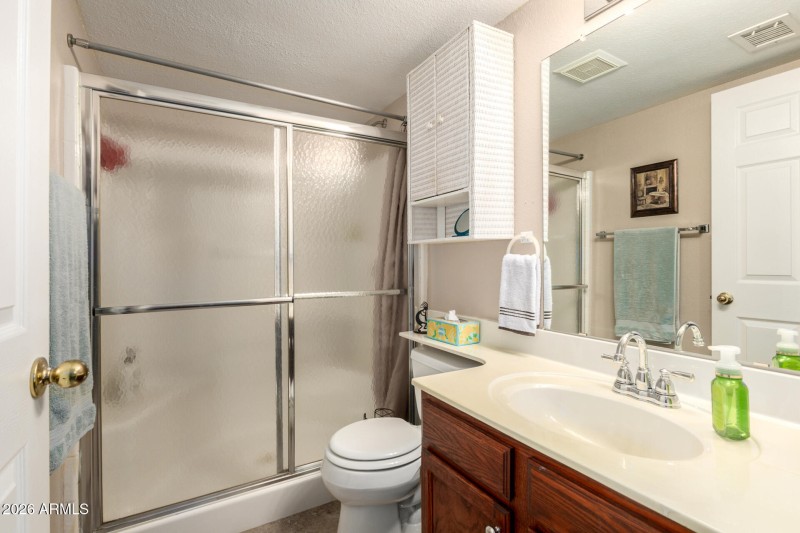 15 Master Bathroom