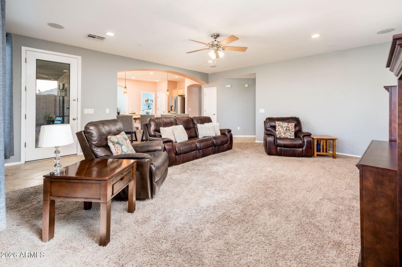 31126 N 131st Dr - MLS-16