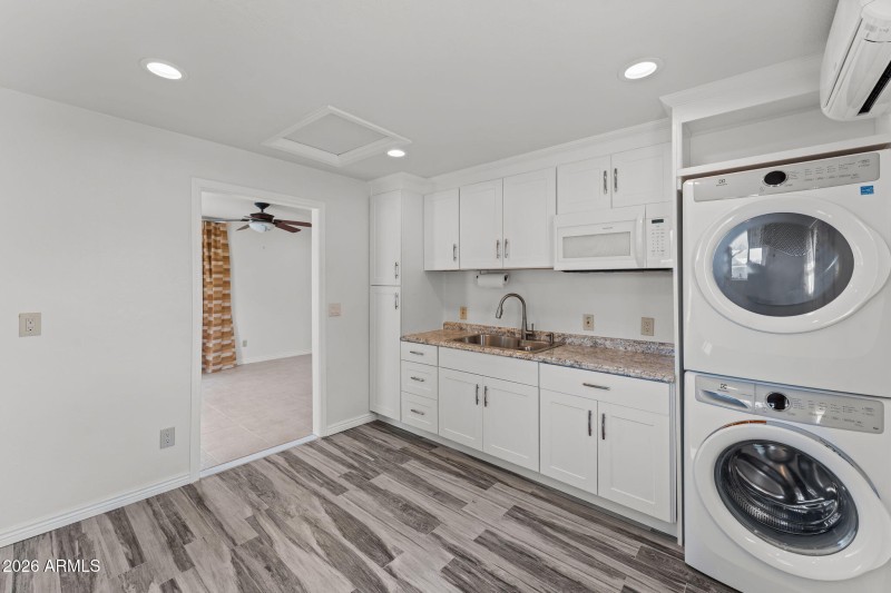 Detached casita