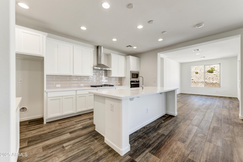 004_Kitchen