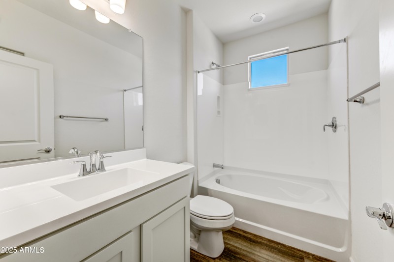 024_Guest Bath