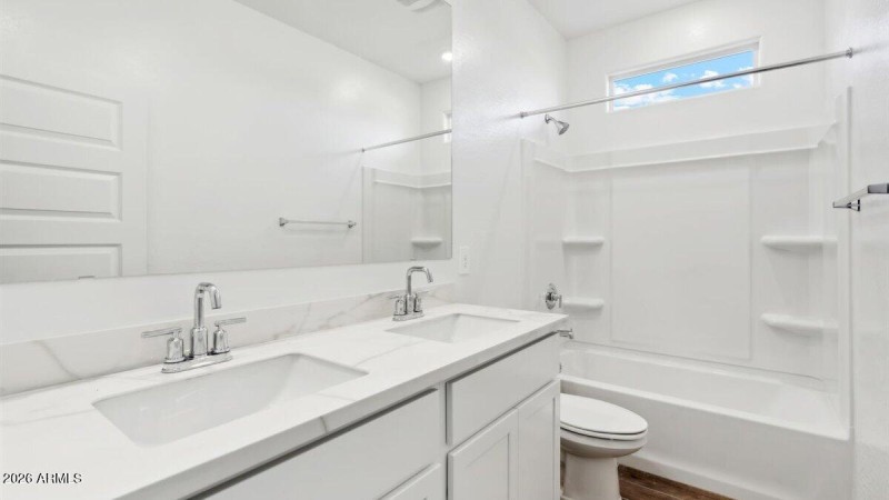 Saguaro bathroom 3