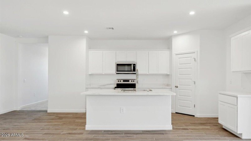 Saguaro kitchen 4