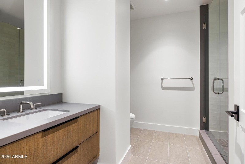 Full Guest Bath