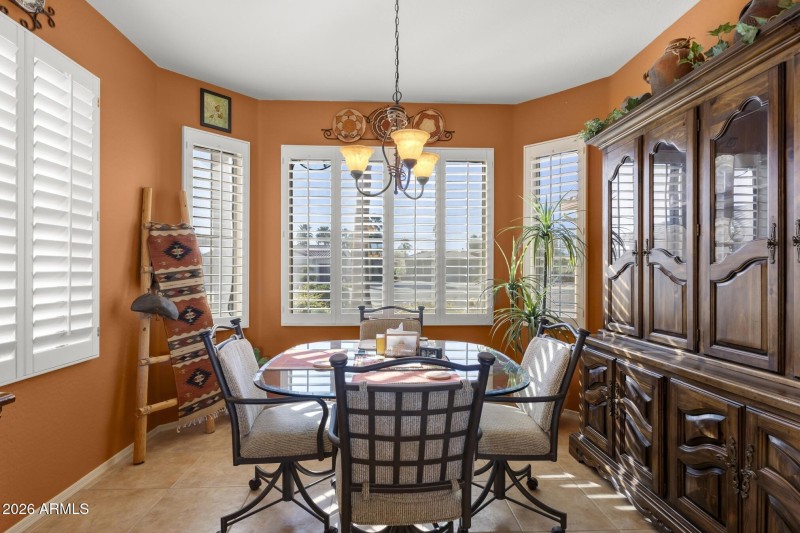Cozy Breakfast Nook