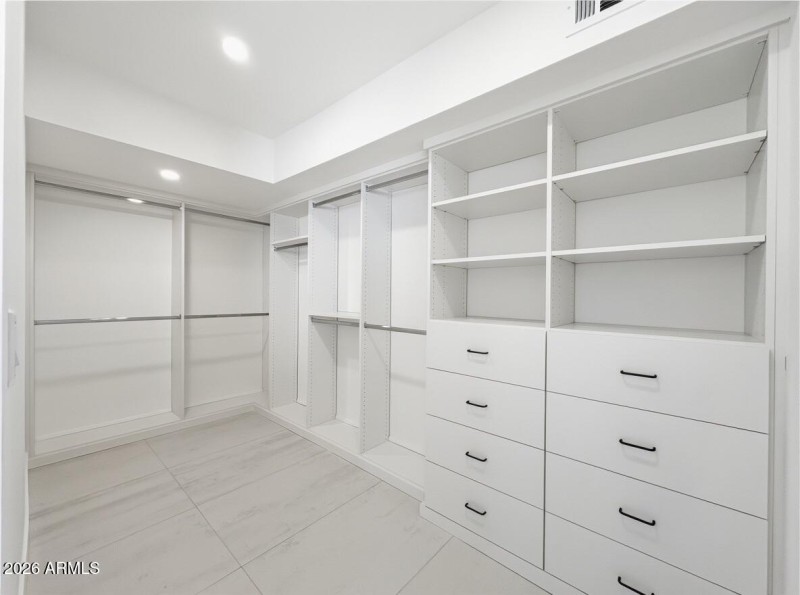RealtyCam Photo 24