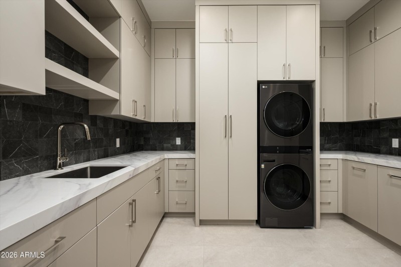 049_Laundry Room