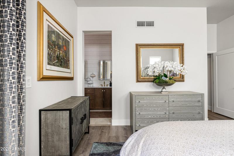 20-7400 E Gainey Club Dr unit 208, Scott