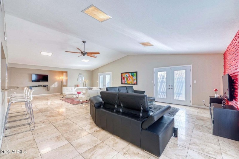 Open-Concept Floor Plan