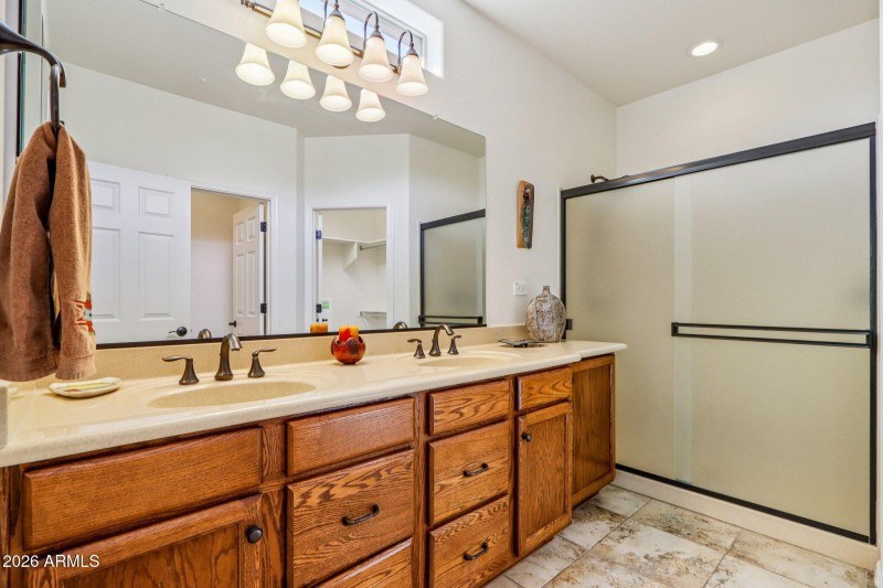 Private 3/4 Bath