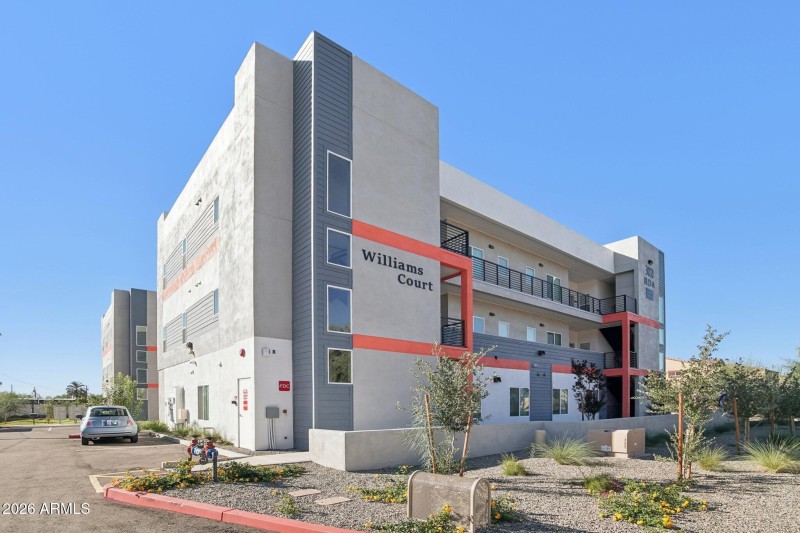 1-web-or-mls-W Williams Dr A101-S0611-00