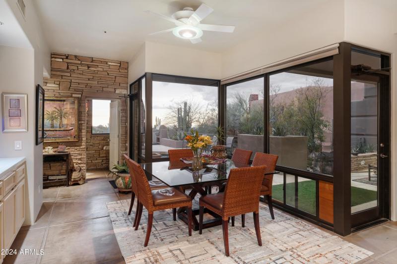 Breakfast Nook