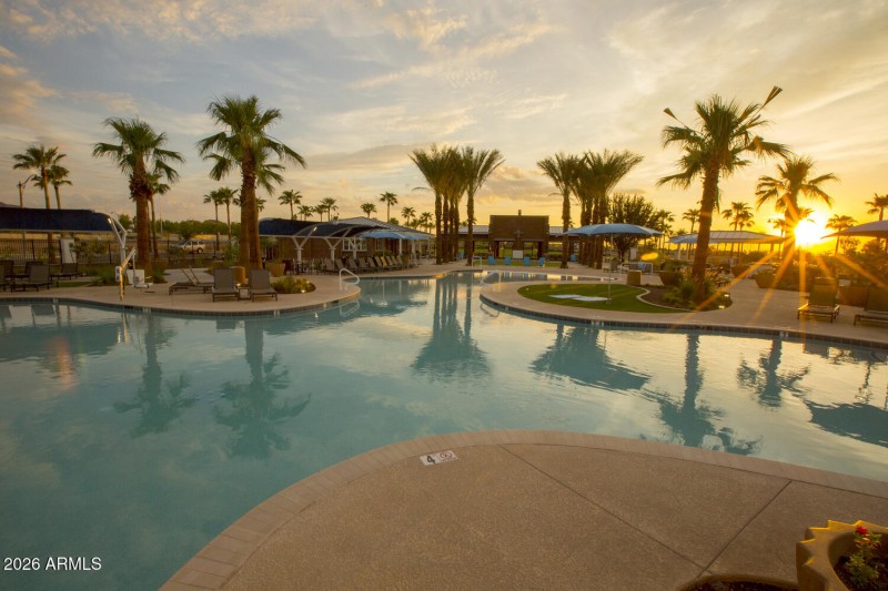Heritage_Pool