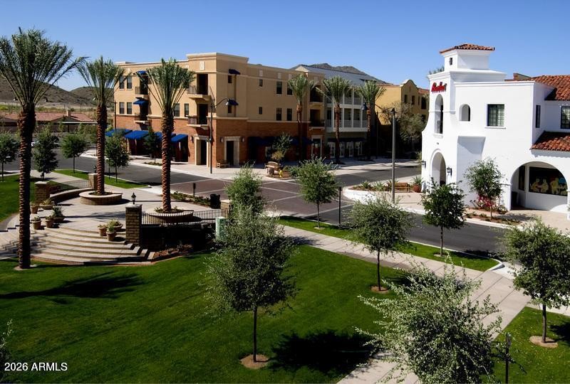 Main st aeria.bashas & park