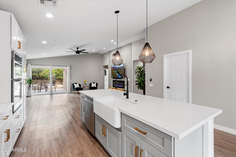 07-Kitchen
