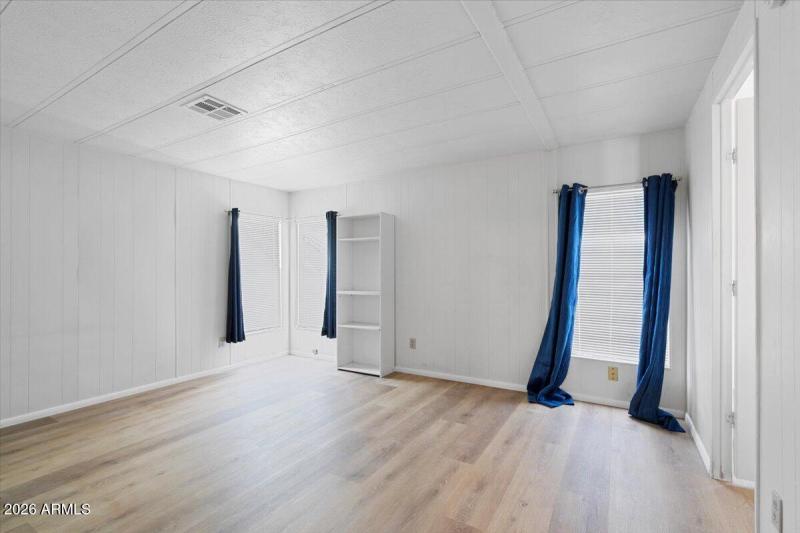 Primary Bed