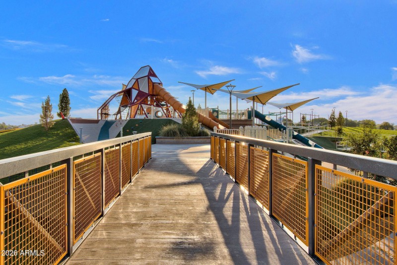 Gilbert Regional Park near The Bridges