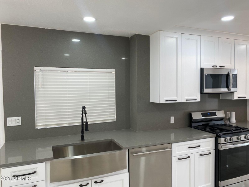 kitchen main