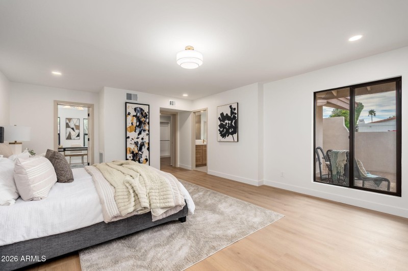 9025 N 83rd Pl - 20