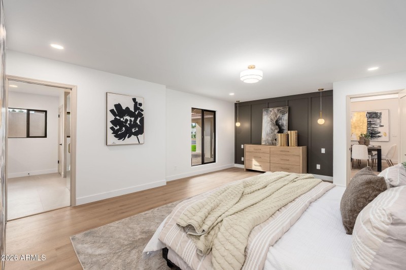 9025 N 83rd Pl - 22