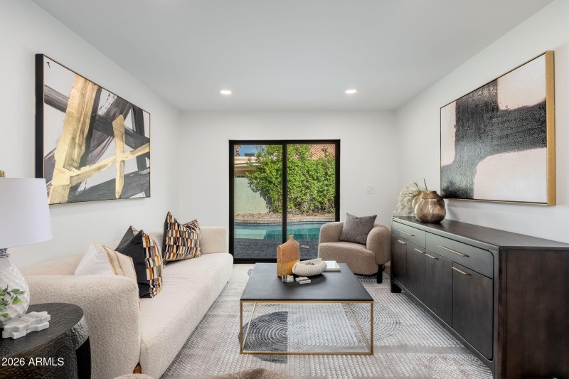 9025 N 83rd Pl - 29
