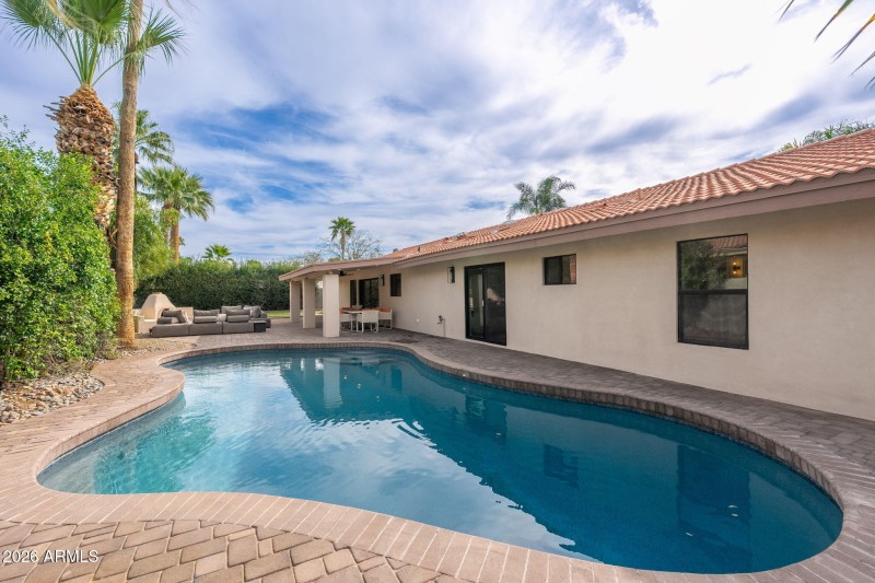 9025 N 83rd Pl - 43