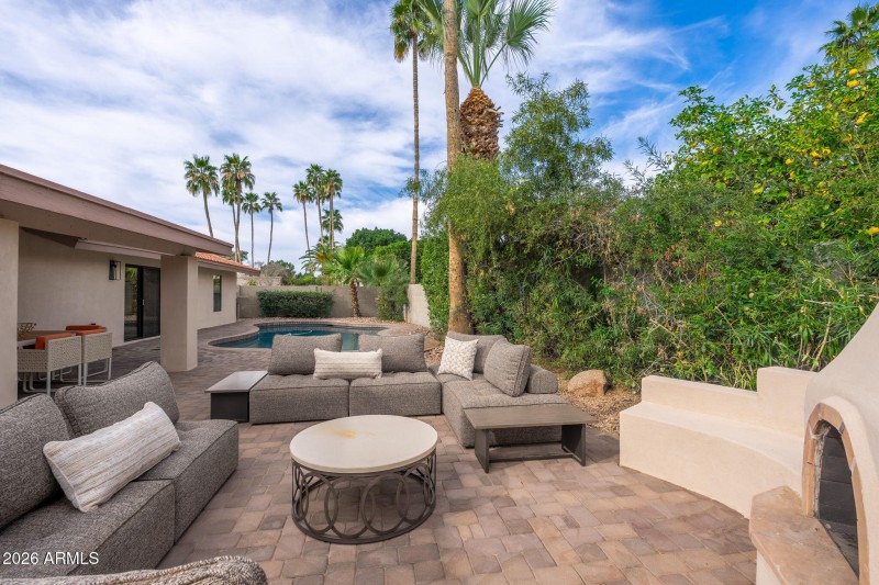 9025 N 83rd Pl - 45