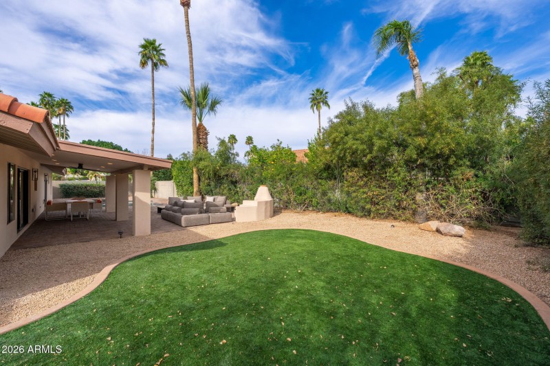 9025 N 83rd Pl - 46