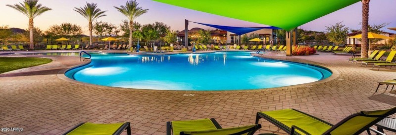 32 Spectacular Mita Club Pool